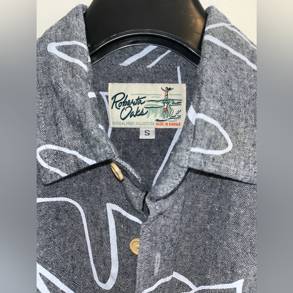 Men’s Aloha Shirt - Roberta Oaks - Picture 3 of 7